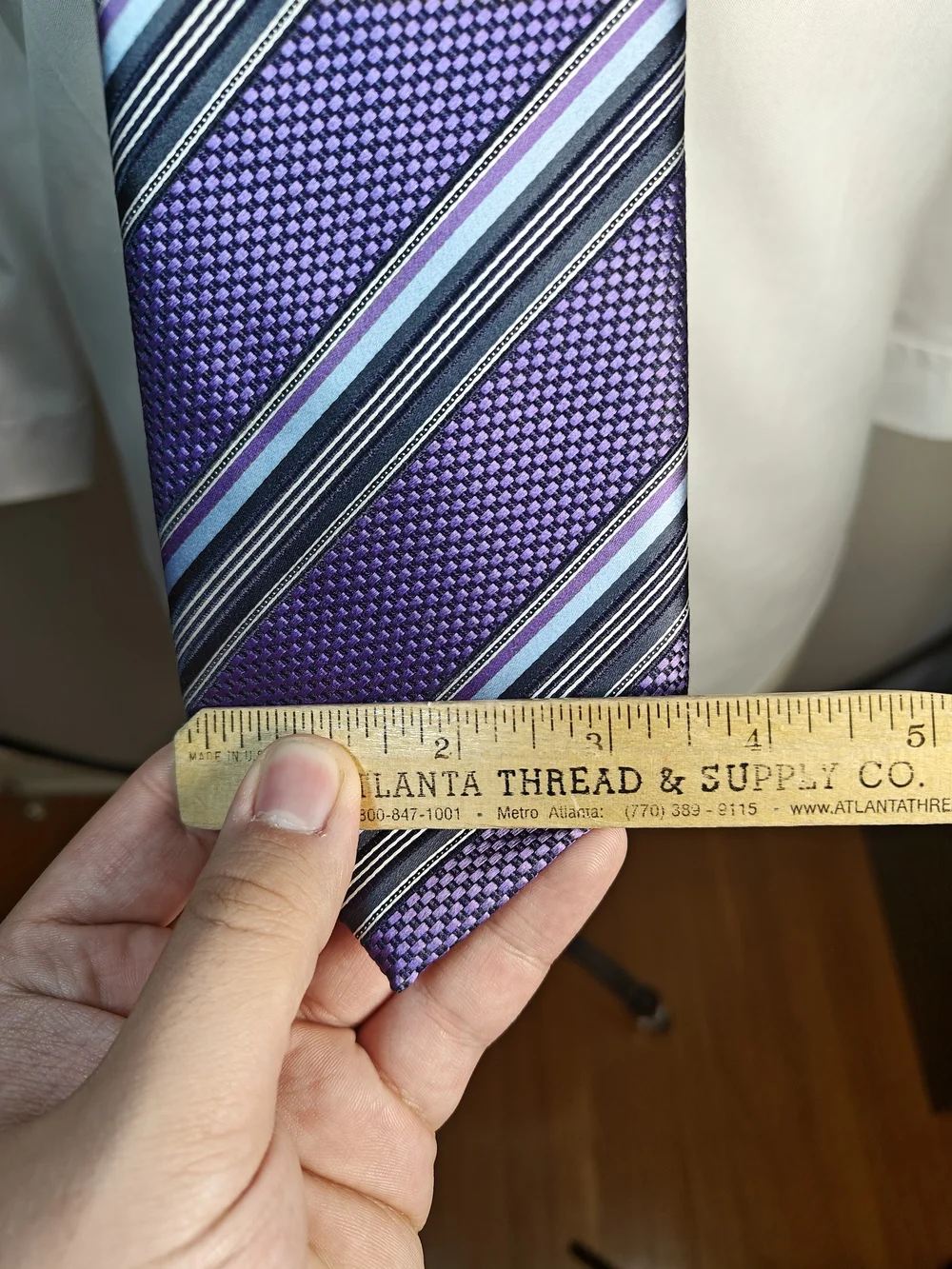 Ermenegildo Zegna Purple Striped 100% Silk Jacquard Tie Made in Italy